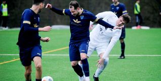 Darmsheims Fabian Schneider (am Ball) . Sonntag geht es gegen den TV Echterdingen II auf dem heimischen Eichelberg.