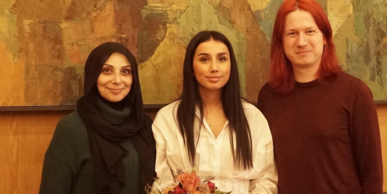 Von links: Mariam Hijazi, Berfin Ciloglu und Tobias Reimann.