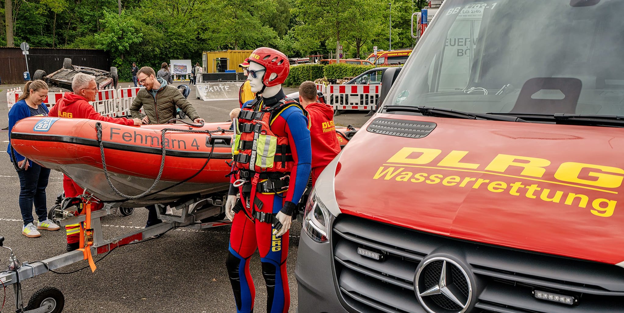 Beim Feuerwehrfest in Dagersheim präsentierte sich unter anderem die DLRG.