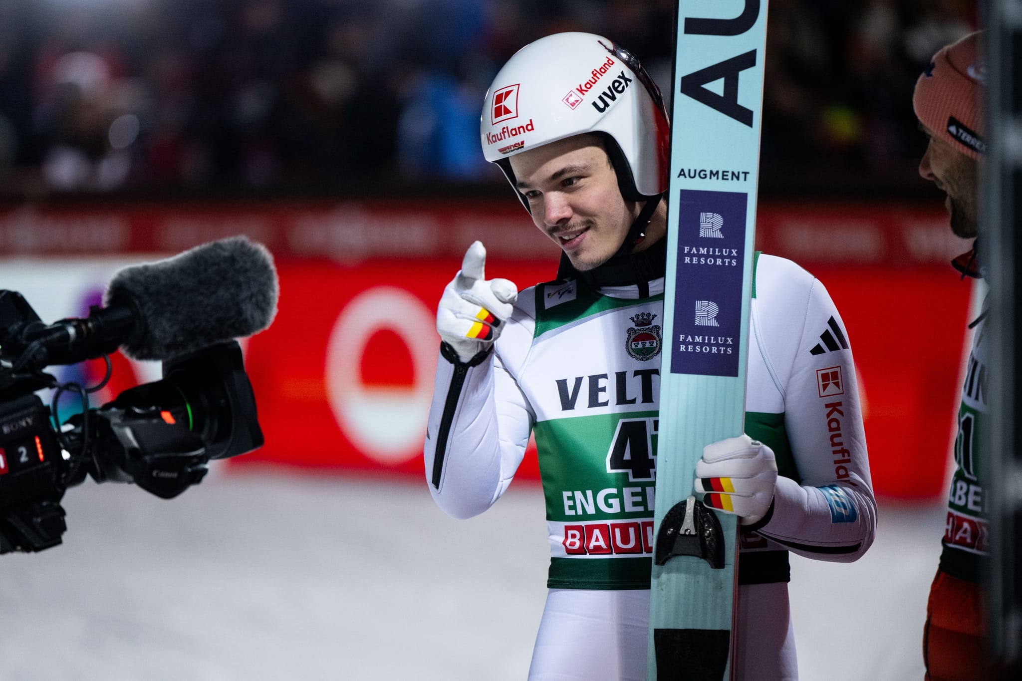 Skispringer Philipp Raimund zeigte in Oberstorf mit Platz 5 eine starke Leistung.