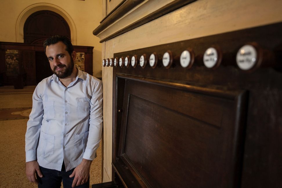 Bei der Sindelfinger Orgelreihe gastiert am Samstag der kubanische Organist Moisés Santiesteban Pupo. Bild: Manuel Almenares/z