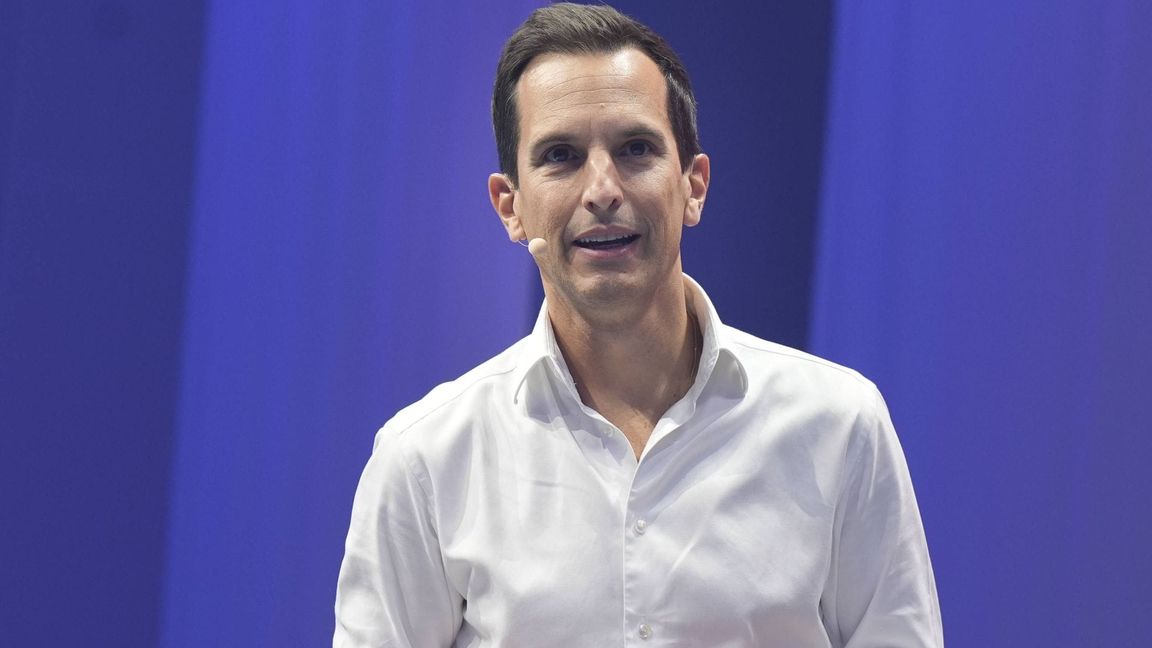 Telekom-Deutschlandchef Rodrigo Diehl: Telekom-Kunden dürfen hoffen, bei Problemen künftig deutlich weniger Zeit in Warteschleifen und Gesprächen verbringen zu müssen.