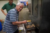 Lecker Fisch und viele Infos gab es beim Fischerfest in SIndelfingen.