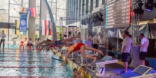 Ein Start bei den International Sindelfingen Swimming Championships (ISSC) im Badezentrum.