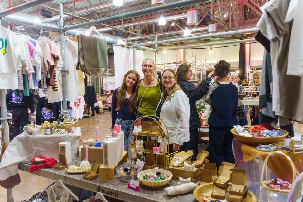 Gute Stimmung bei Ausstellern und Besuchern.