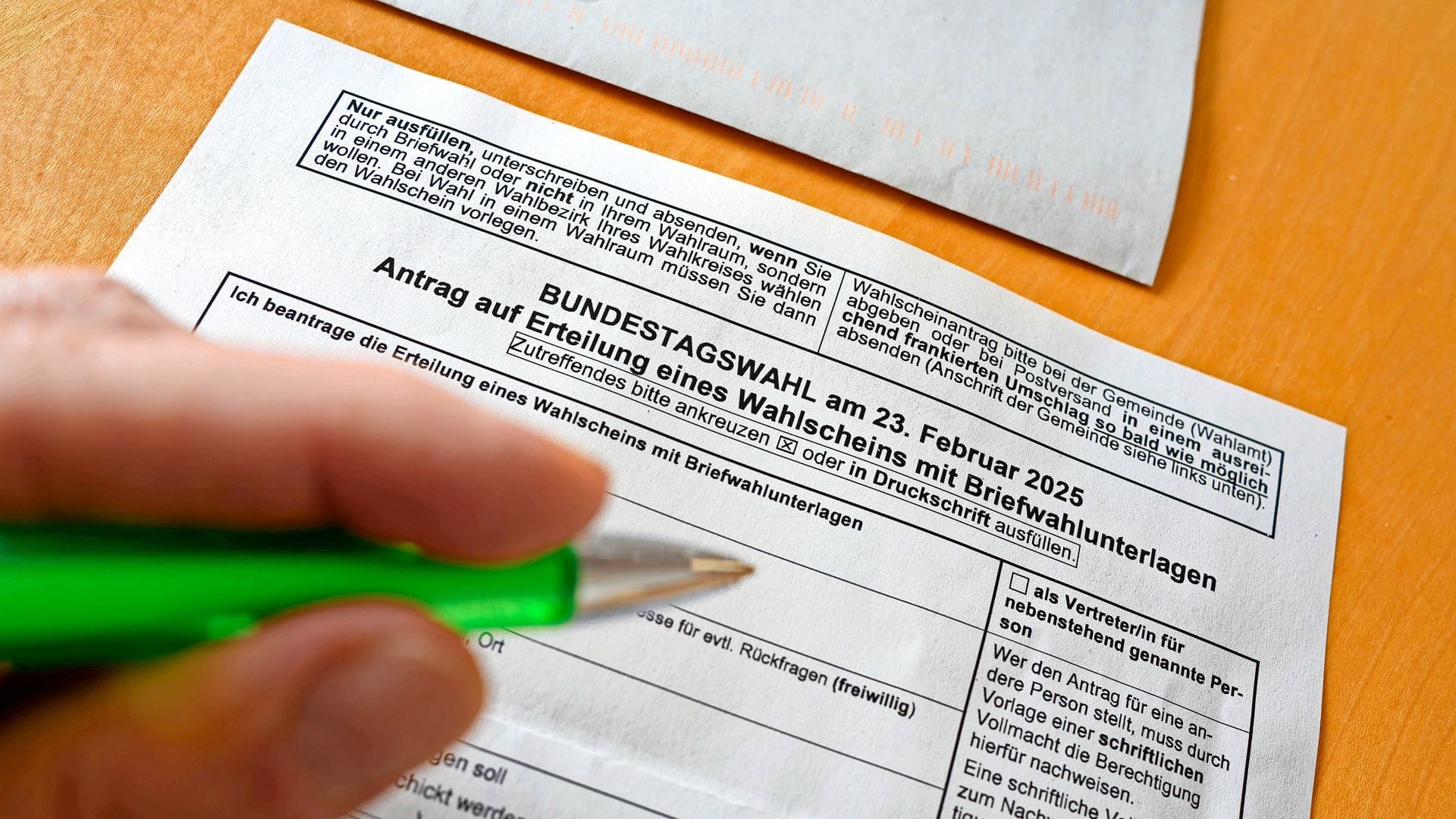 Die Briefwahl für die Budnestagswahl ist beantragt – doch reicht die Zeit für eine Rücksendung aus dem Ausland?
