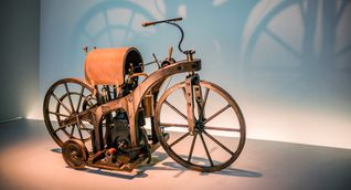 Der Reitwagen ist Teil der Dauerausstellung des Mercedes-Benz-Museums.