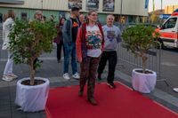 Gute Laune beim Benefizkonzert im Zirkuszelt.