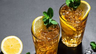 Mit Eistee aus bestimmten Supermärkten ist derzeit Vorsicht geboten.