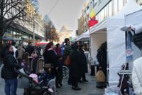 Gut besuchter Martini-Markt in Böblingen.