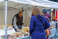 Gut besuchter Martini-Markt in Böblingen.