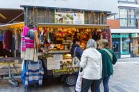 Gut besuchter Martini-Markt in Böblingen.