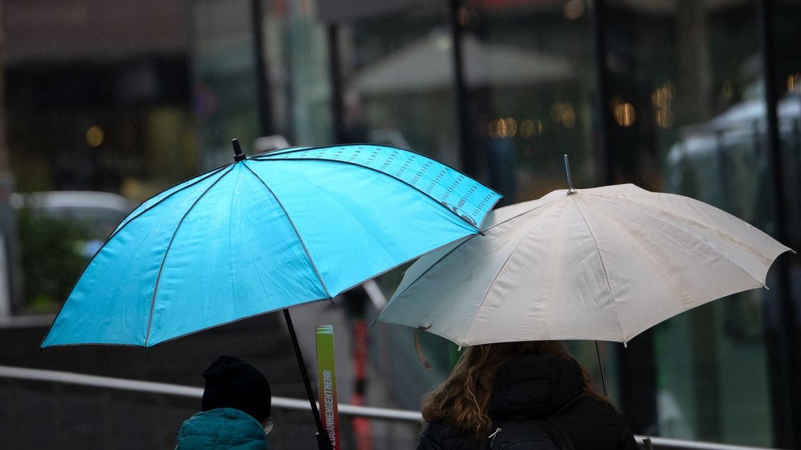 Regen ist auch am Ostermontag möglich, vor allem im Westen der Republik und am Alpenrand.