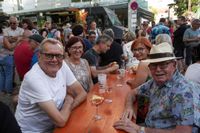 34 Grad und beste Laune: Sifi rockt mit Songs von Bon Jovi.
