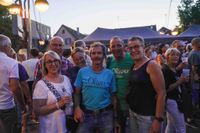 34 Grad und beste Laune: Sifi rockt mit Songs von Bon Jovi.