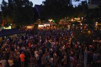 34 Grad und beste Laune: Sifi rockt mit Songs von Bon Jovi.