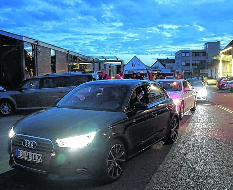 ... und dann darf doch noch fleißig gehupt werden. Bilder: SDMG/Dettenmeyer