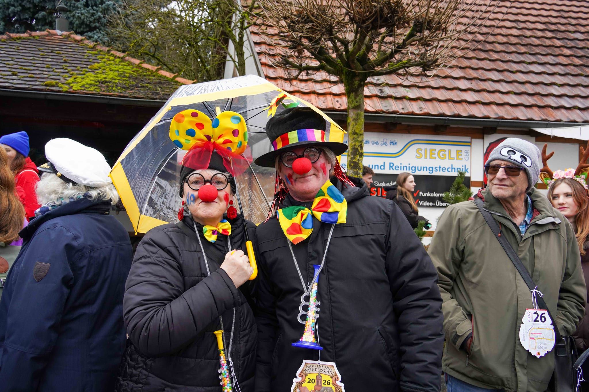 Was für ein Spektakel: Den Fasnets-Umzug in Weil der Stadt wollten 30.000 Besucher sehen.