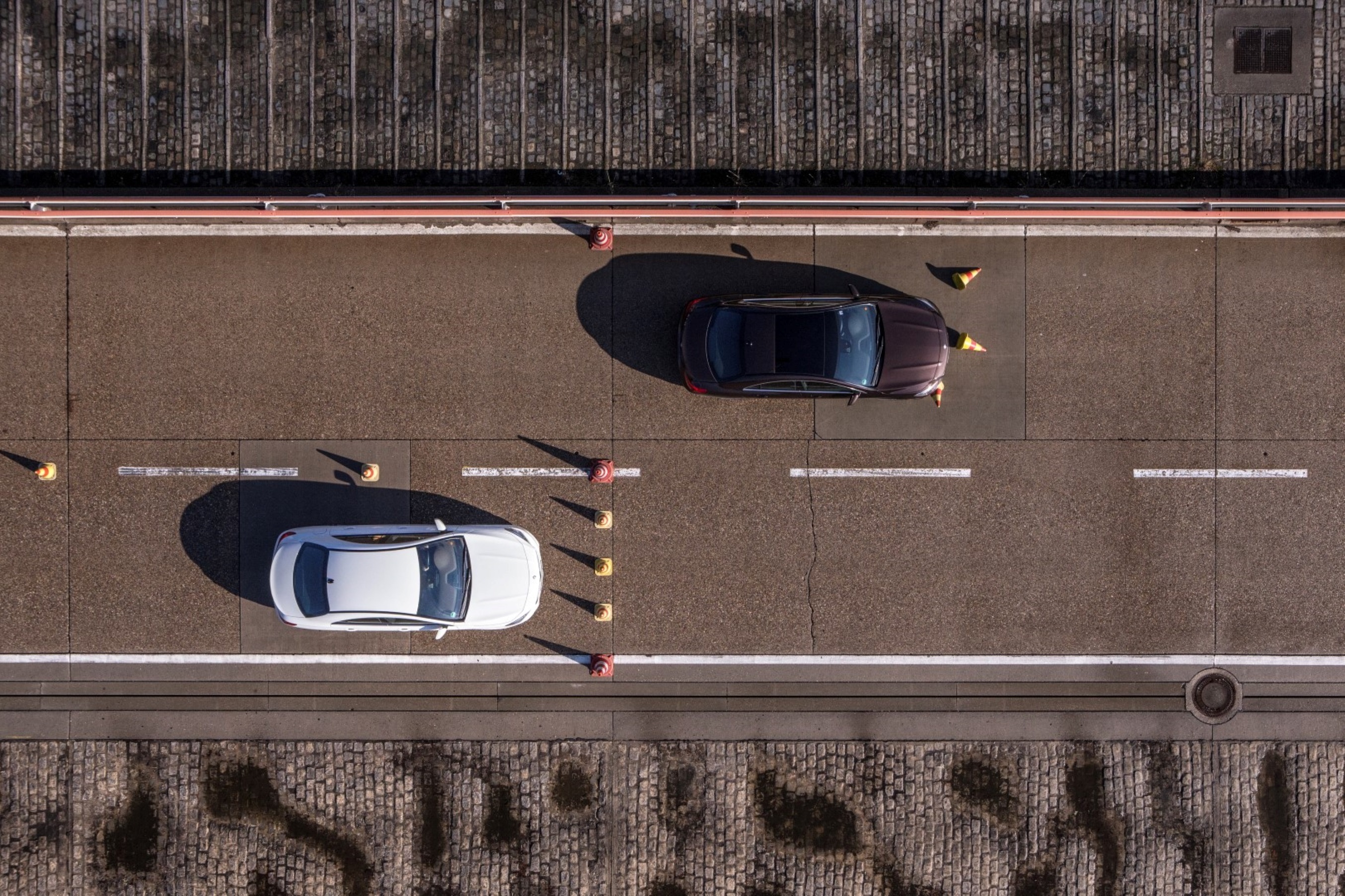 Mercedes-Benz: Trend zum Handel mit Produktfälschungen über Online-Plattformen nimmt weiter zu