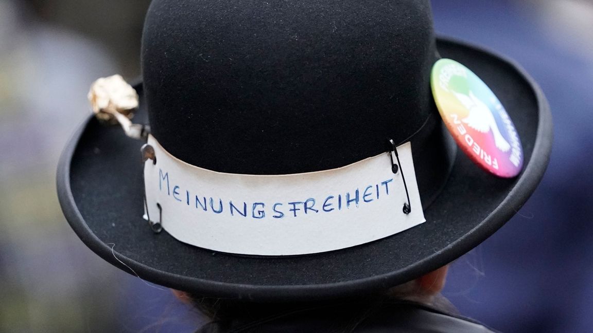 Kann man in Deutschland seine Meinung frei äußern? Die Vereinigung Pen Berlin findet: Darüber muss man reden. (Archivbild)