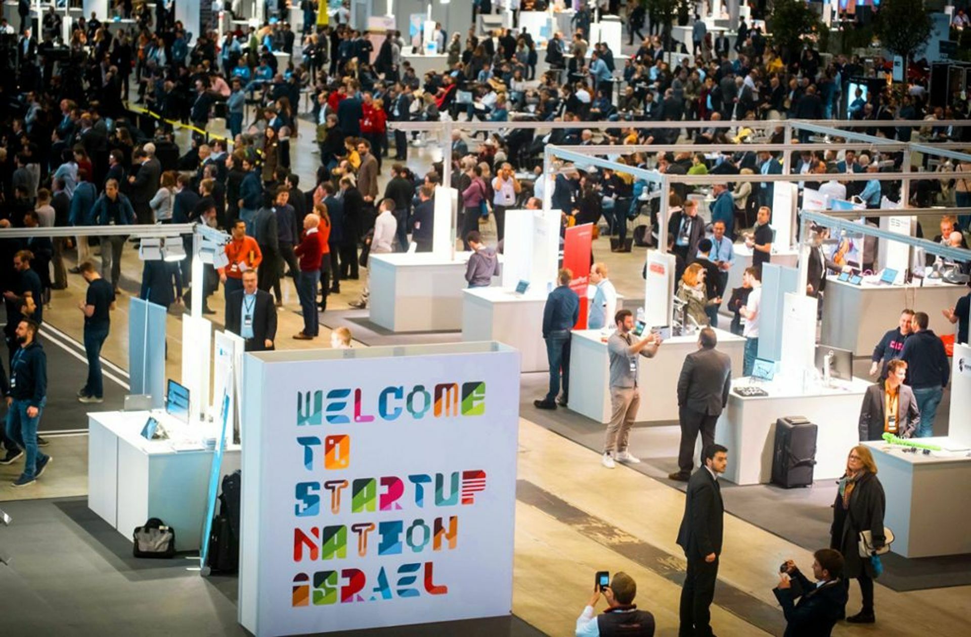 Auf diversen Start-up-Gipfeln hat das Land seine Innovationskraft präsentiert. Aber es braucht auch Kapital.
