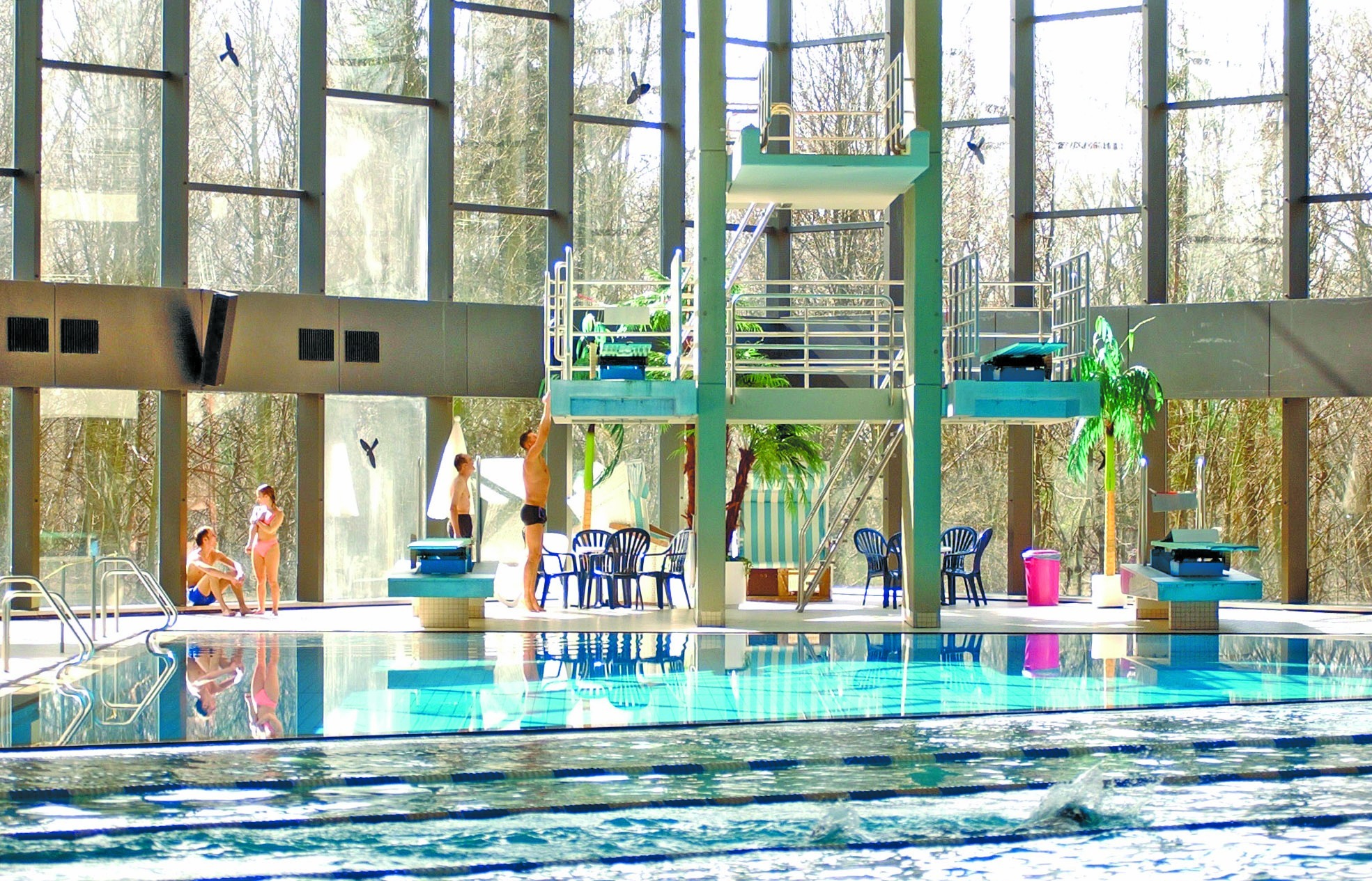 Seit Monaten können die Springer und Splash Diver den Sprungturm im Badezentrum wegen der Sanierung nicht nutzen.  Bild: Stampe/A