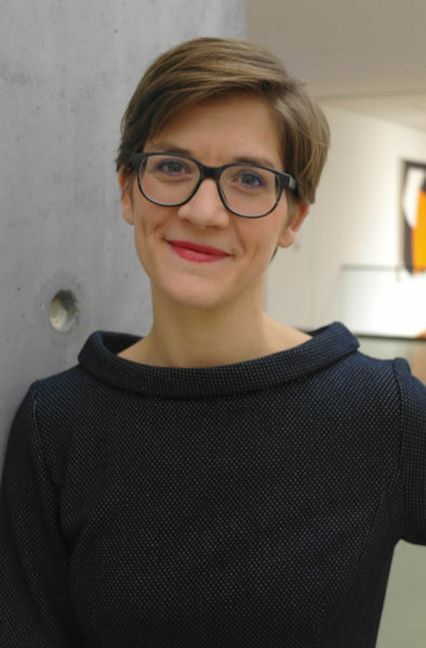 Kunstmuseums-Kuratorin Anne Vieth hat das Gesamtprojekt „Wände / Walls“ erarbeitet.