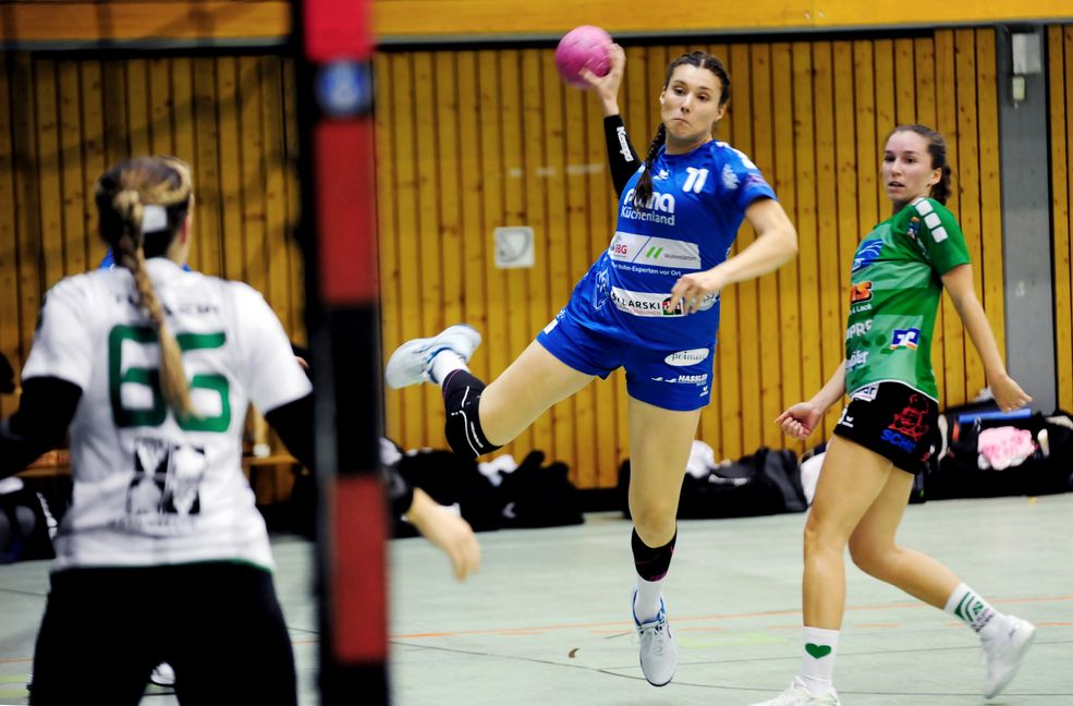 Elena Oeder und die HSG wollen den ersten Sieg in der Württemberg-Liga. Bild: photostampe