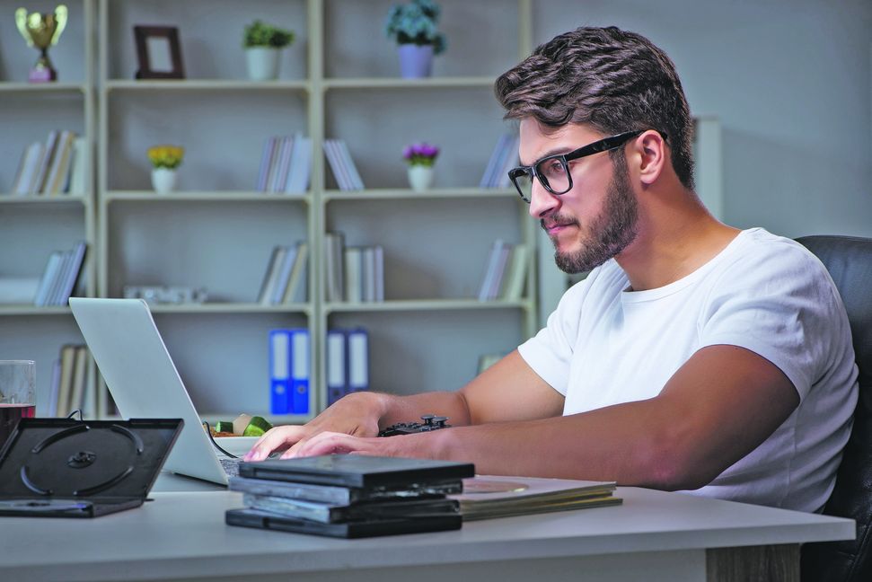Flexibles Arbeiten bietet viele Vorteile. Foto: Elnur Amikishiyev/Adobe Stock