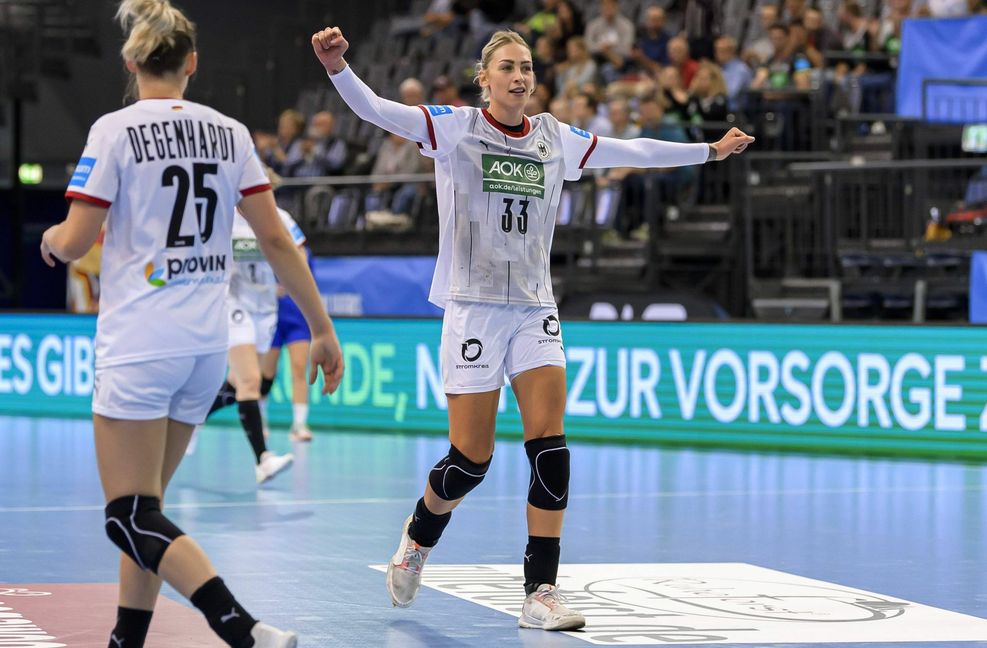 Kreisläuferin Luisa Schulze will mit der deutschen Handball-Nationalmannschaft bei der WM in Spanien den nächsten Schritt machen
 Foto: imago images/wolf-sportf..