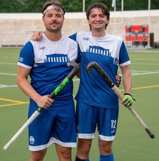 Matteo Panagis (27 rechts) und Konstantin von der Mülbe (18) waren mit der griechischen Mannschaft in Helsinki im Einsatz.