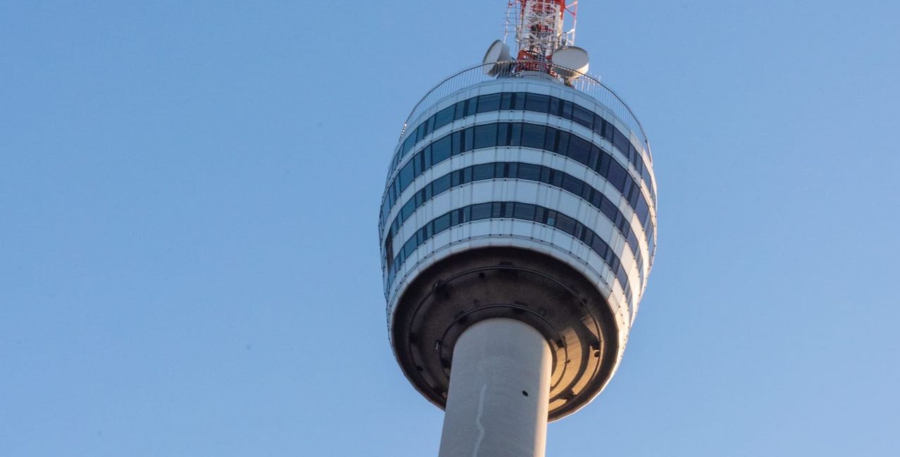 Der Stuttgarter Fernsehturm ist eines der Ziele in Dieter Bucks Wanderbuch. Bild: Nüßle