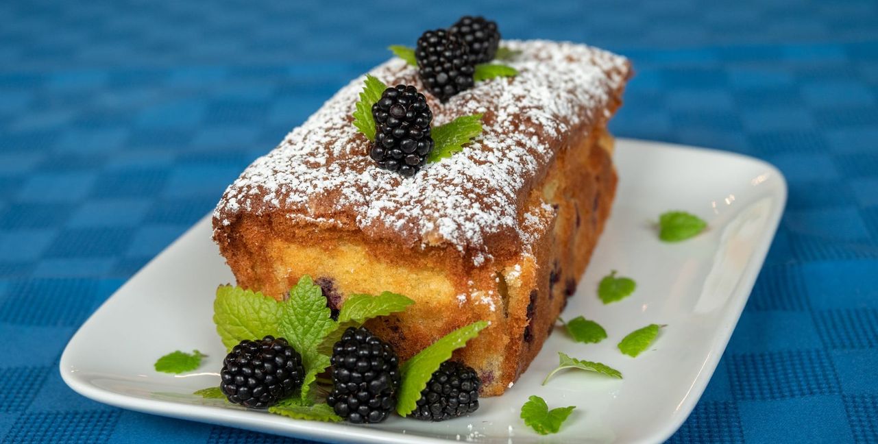 Saftiger Rührkuchen mit Brombeeren. Bild:  Nüßle