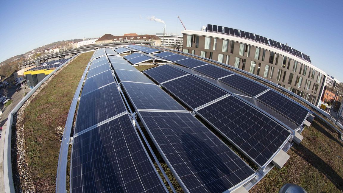 Beim Ausbau von Fotovoltaik kommt das Land inzwischen gut voran.