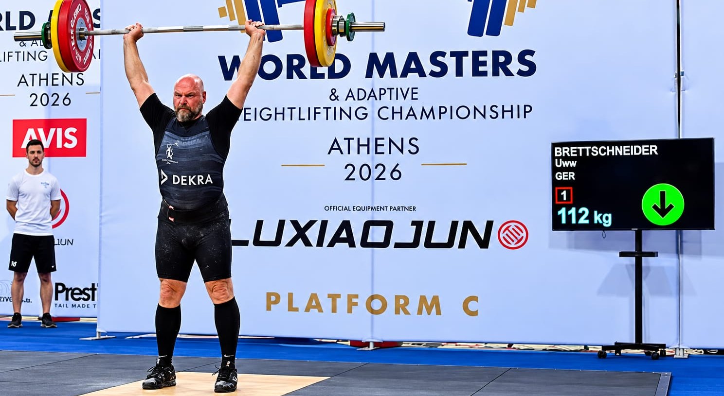 Der Magstadter meistert 112 Kilogramm im Stoßen.