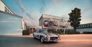 Mercedes-Benz Classic feiert 2026 zahlreiche Fahrzeugjubiläen sowie Jahrestage von Motorsporterfolgen und Unternehmensereignissen.