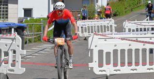 Der Magstadter Hannes Genze in der Schikane kurz vor dem Ziel.
