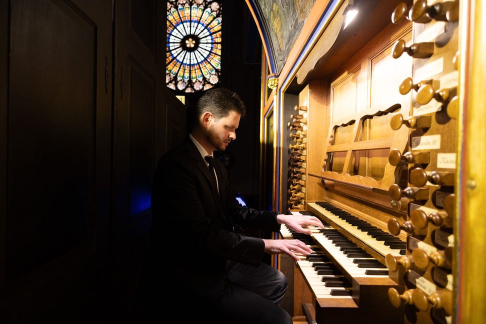 Guillaume Nussbaum spielt bei der Sindelfinger Orgelreihe.