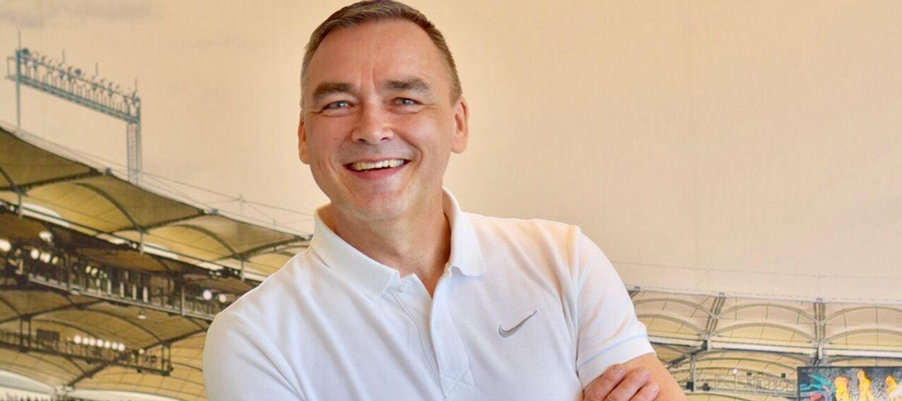 Jörn Kleinschmidt in der Klubzentrale des FC Playfair auf der Hulb in Böblingen.Bild: z