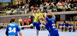 Schönbuchs Ben Sautter war nur schwer zu stoppen. Er warf sechs Tore in dem Derby.