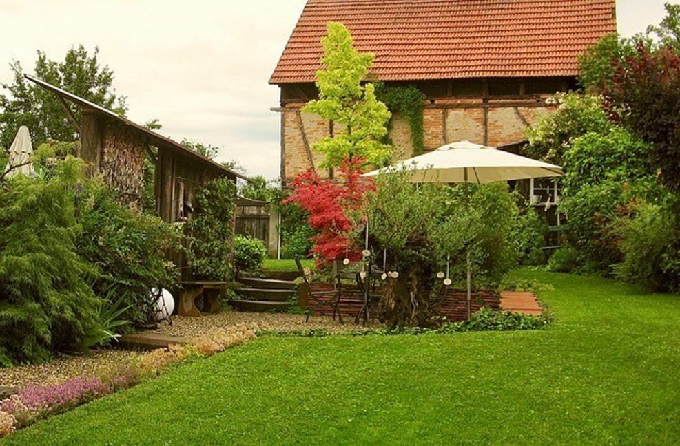 Der alte Garten im Kaiserstuhl wurde liebevoll erneuert.
 Foto: Frank M. von Berger