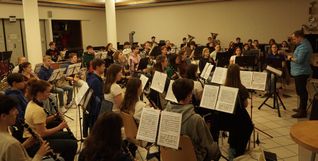 Das Kreisjugendorchester bei der Probe.