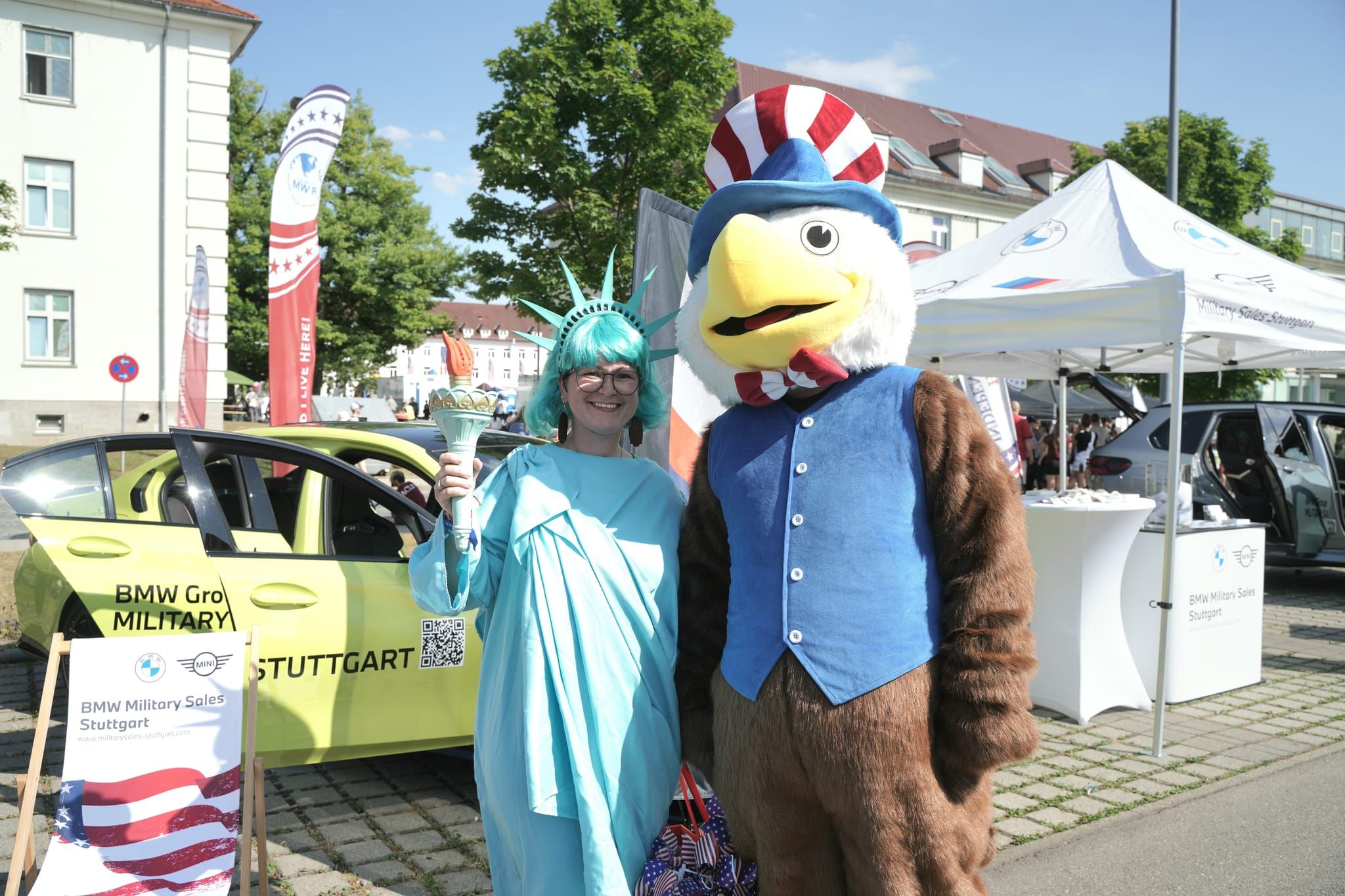 Bullenreiten, Armwrestling, Food Trucks, Livemusik: U.S. Army Garrison Stuttgart feiert mit den deutschen Nachbarn den 4. Juli in der Böblinger Panzerkaserne.