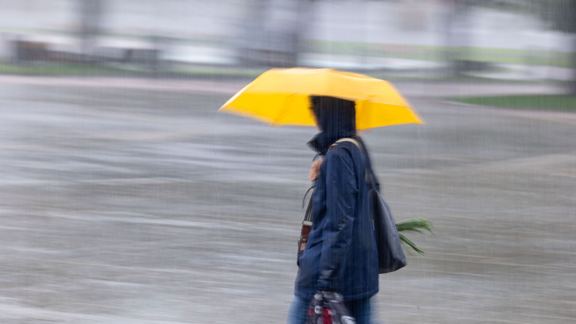 Der April ist bekannt für sein wechselhaftes Wetter – doch es wird auch wieder schön. (Symbolbild)