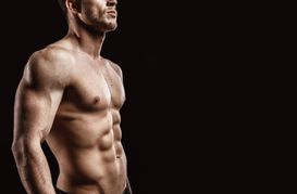 Erfahren Sie, wie Sie Intervallfasten und Muskelaufbau erfolgreich kombinieren können. Mit den besten Tipps zu Ernährung, Training und Fastenmethoden für maximale Erfolge.