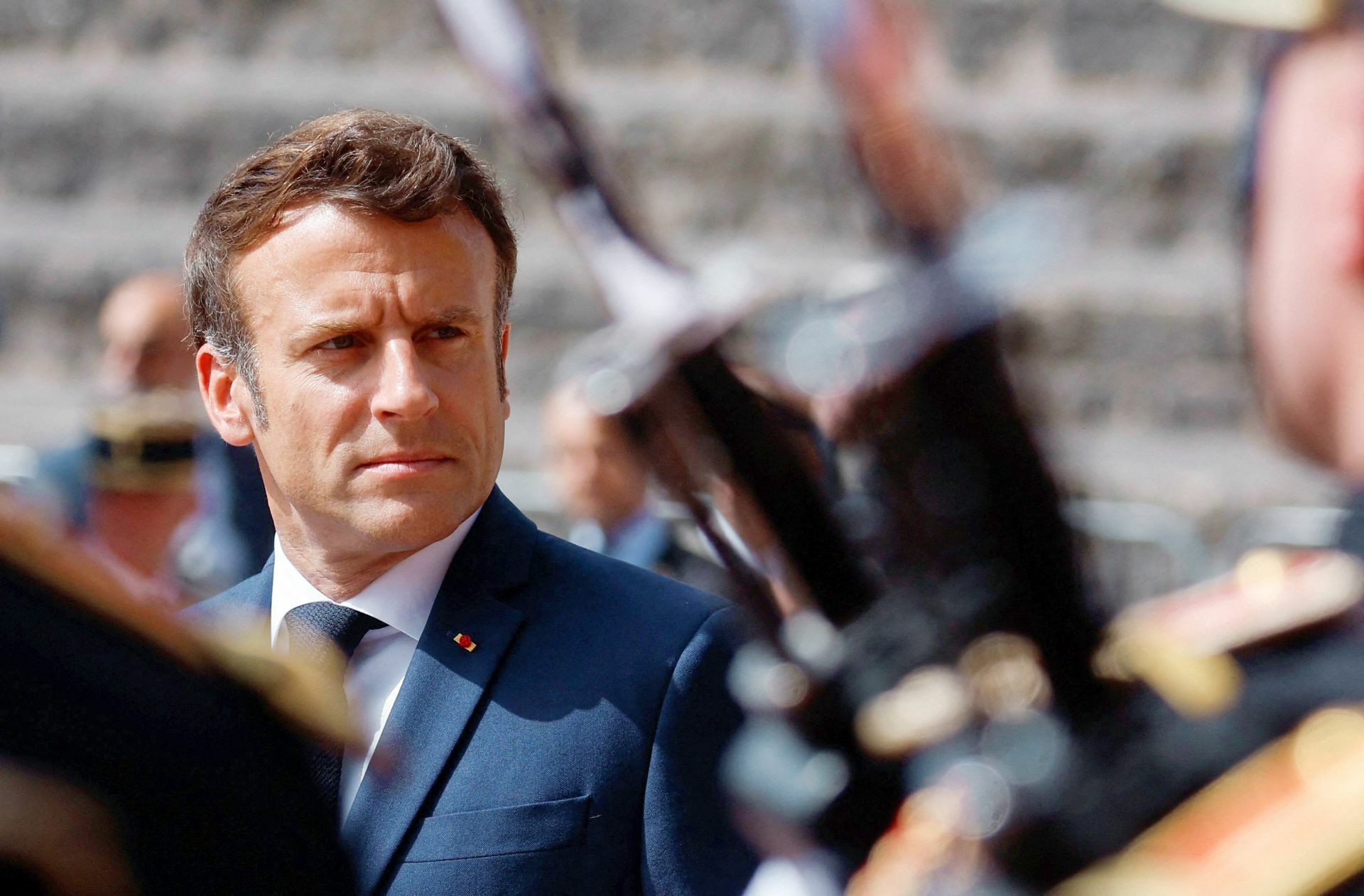 Frankreichs Präsident Emmanuel Macron muss künftig ohne absolute Mehrheit im Parlament regieren.