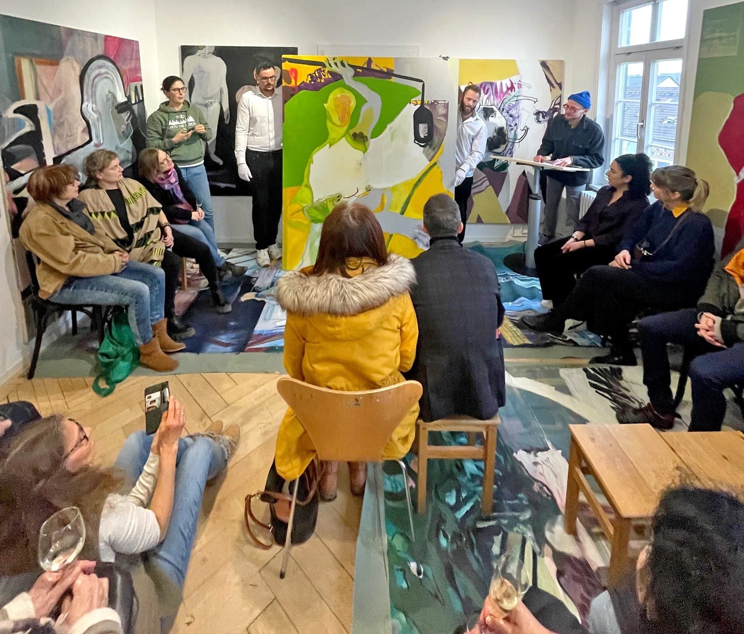 Seit dem 1. März verkauft Marie-Louise Villing beim Böblinger Kunstverein auf dem Schlossberg 11 ihre Werke. Die Verkaufsausstellung endet am Samstag, 8. März mit einem Künstlergespräch ab 16 Uhr. Bis 8. März jeweils 16 bis 18 Uhr, siehe auch www.kunstvereinbb.de