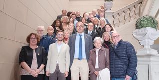 Ein Gruppenfoto der deutschen Gäste aus Böblingen und der italienischen Gastgeber aus Alba. Bild: z