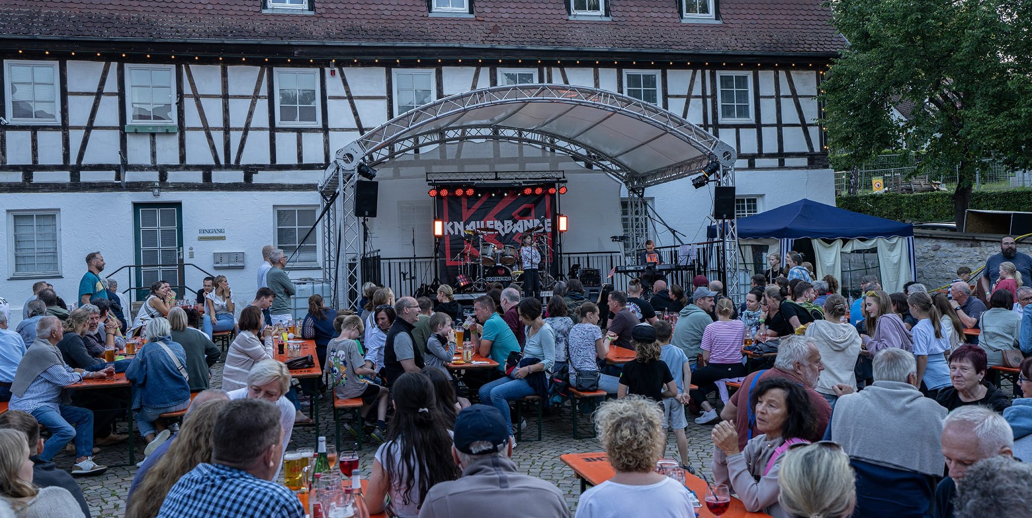 Immer wieder gut besucht: das Lichterfest in Dätzingen.