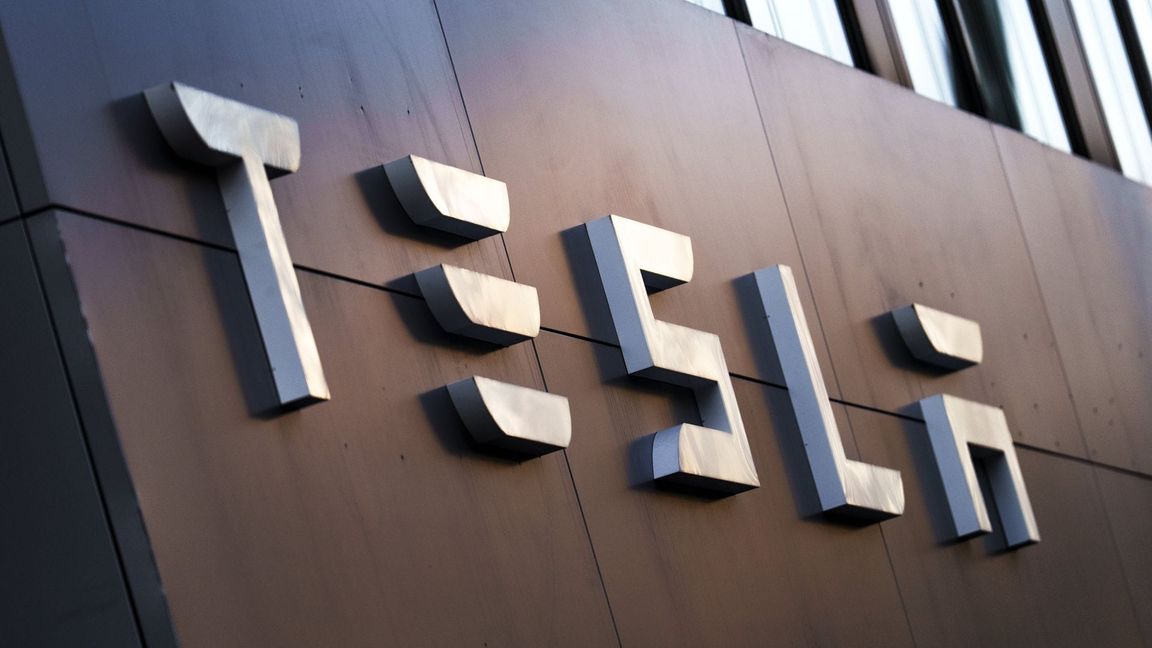 Tesla startet seinen lange angekündigten Robotaxi-Dienst.
